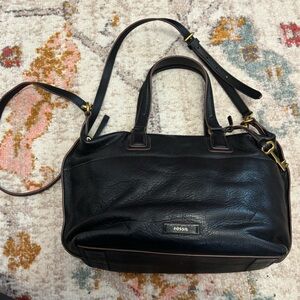 Fossil bag in black pebbled leather